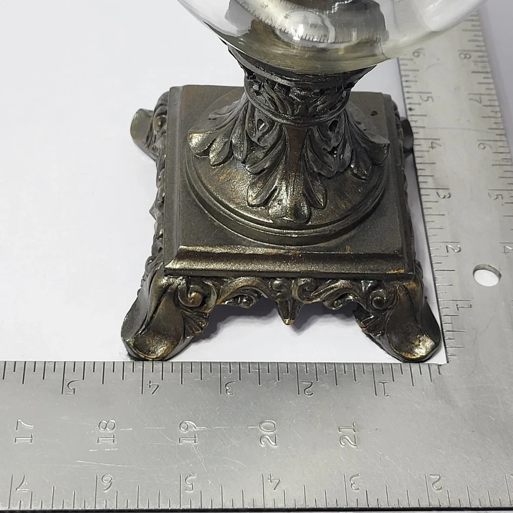 N/A ornate apothecary